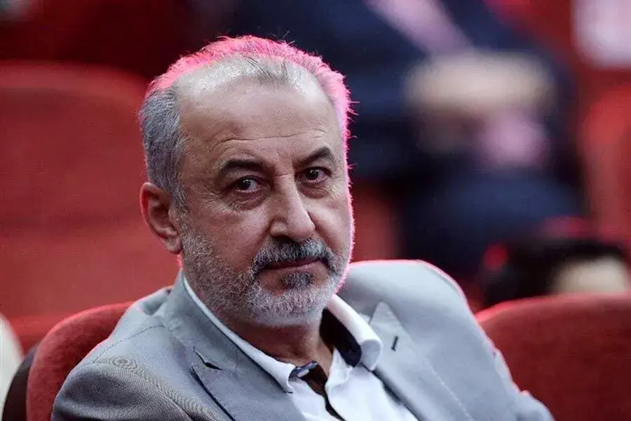 درویش به سه بازیکن فکر می‌کند!