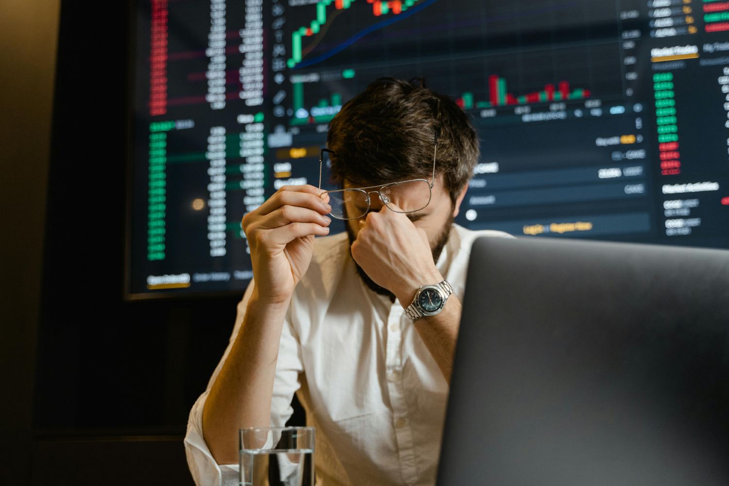 سقوط تریدر معروف؛ از ریسک میلیارد دلاری روی بیت‌کوین تا موجودی حساب ۲۳ دلاری!