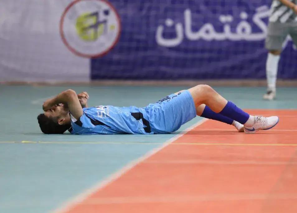 تیم لیگ برتری تهران پولی برای خرج کردن ندارد