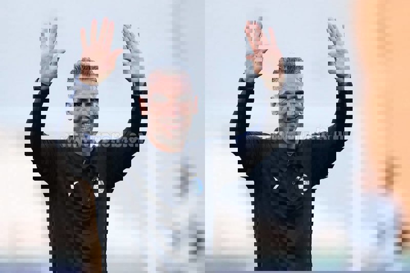 2153735
