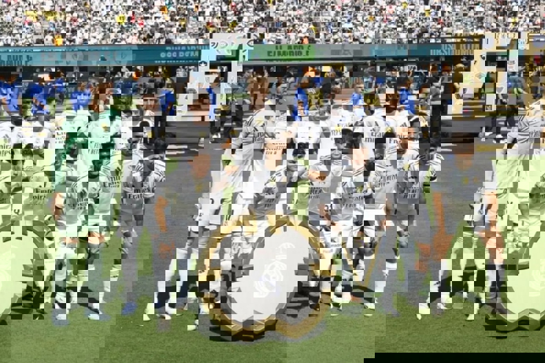 2205920
