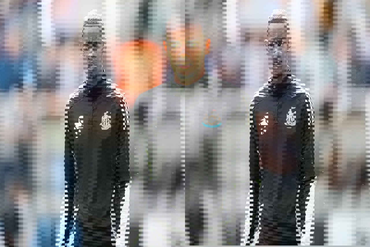 2212667