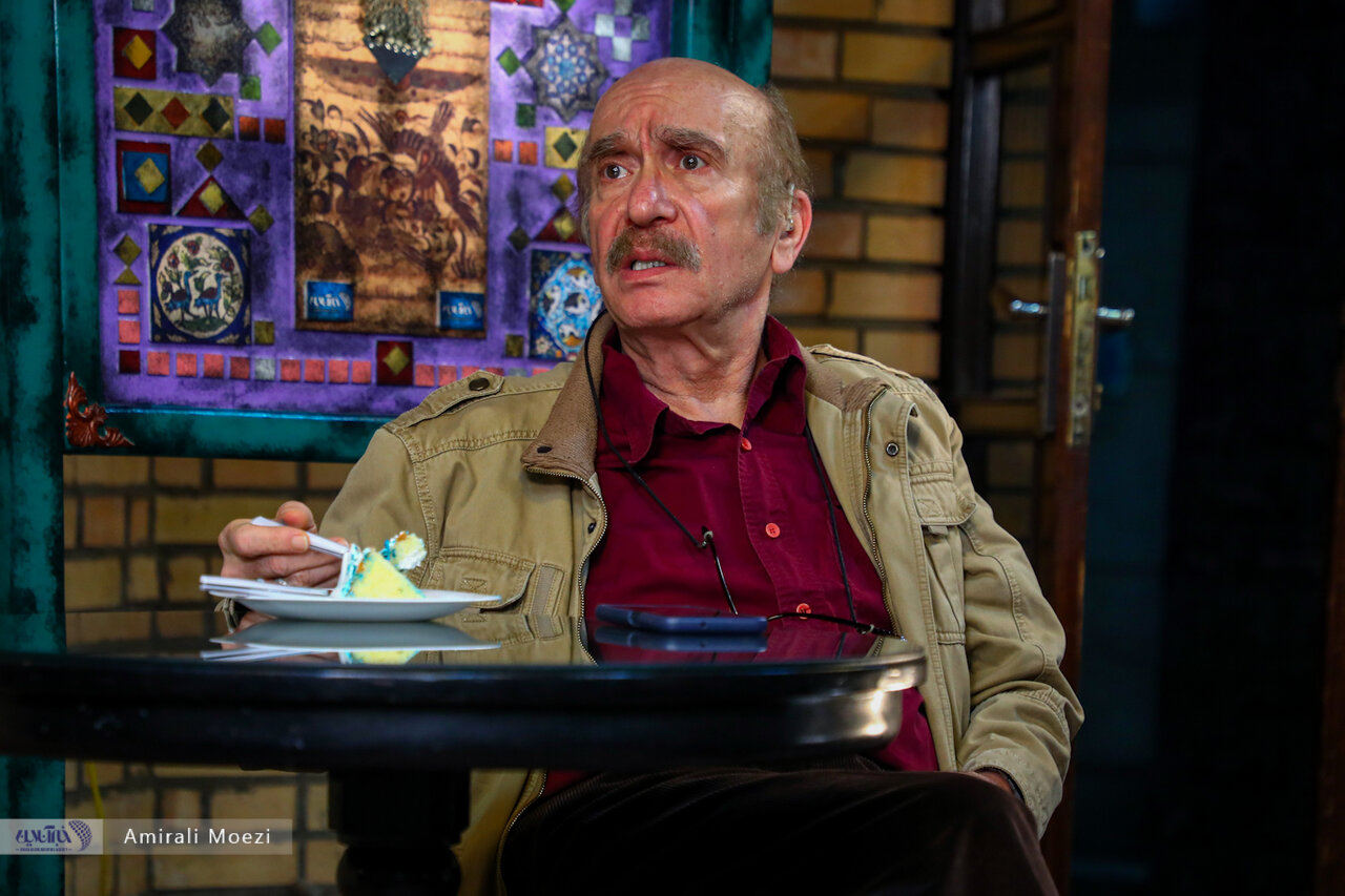 روایت تلاش یک طلبه جوان برای عبور از چالش‌ها