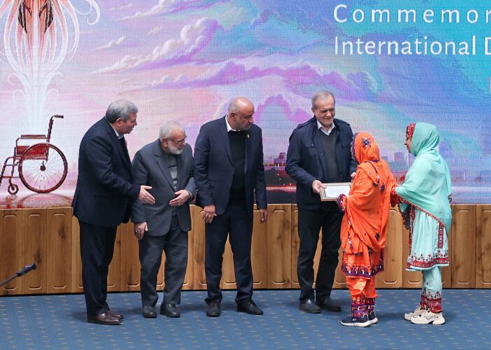 پزشکیان: با تکیه بر پشتکار افراد دارای معلولیت و مردم ایستاده‌ایم تا ایران را بهتر بسازیم