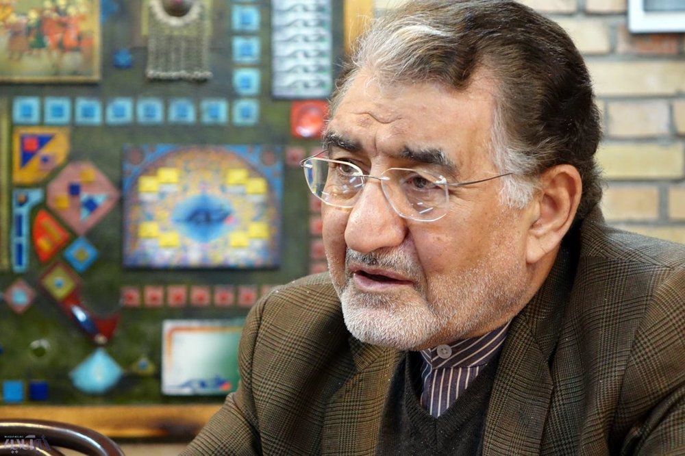 ۳۰ درصد تجارت جهان از تنگه هرمز عبور میکند/آلاسحاق: حالا میفهمند ایران چقدر نجیب بود که عوارضی بابت تنگه هرمز نمیگرفت