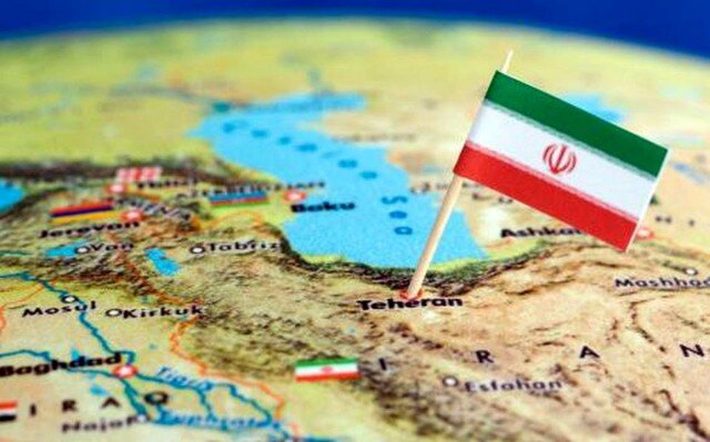 سال سخت ۰۴ چگونه گذشت؟ / از بیاعتمادی به تراستیها تا خداحافظی با صفرها / سالی با دو جنگ و بدون اینترنت