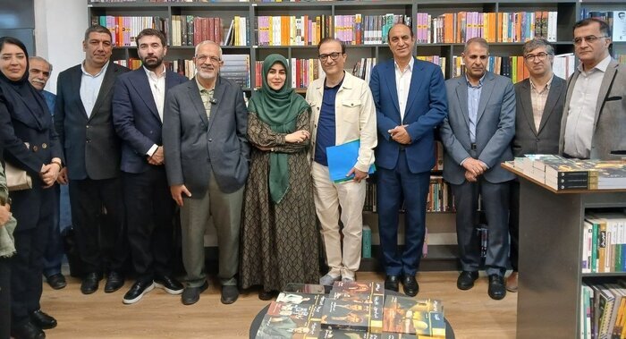 کتابفروشی علمیوفرهنگی در راسته انقلاب بازگشایی شد