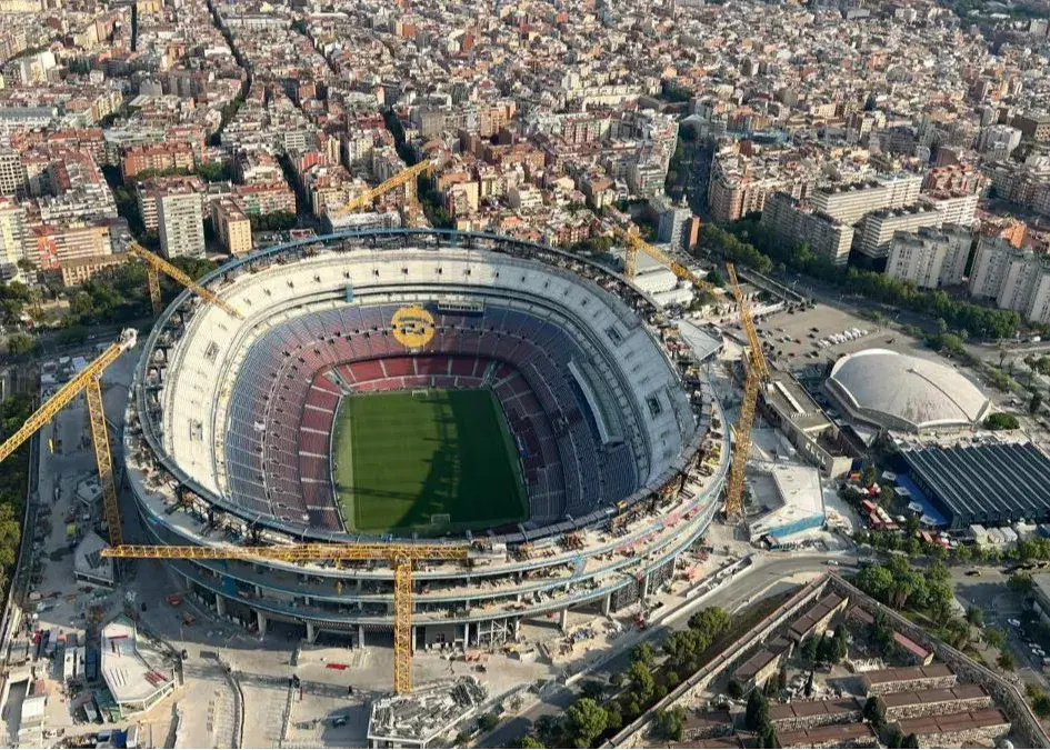 2543587
